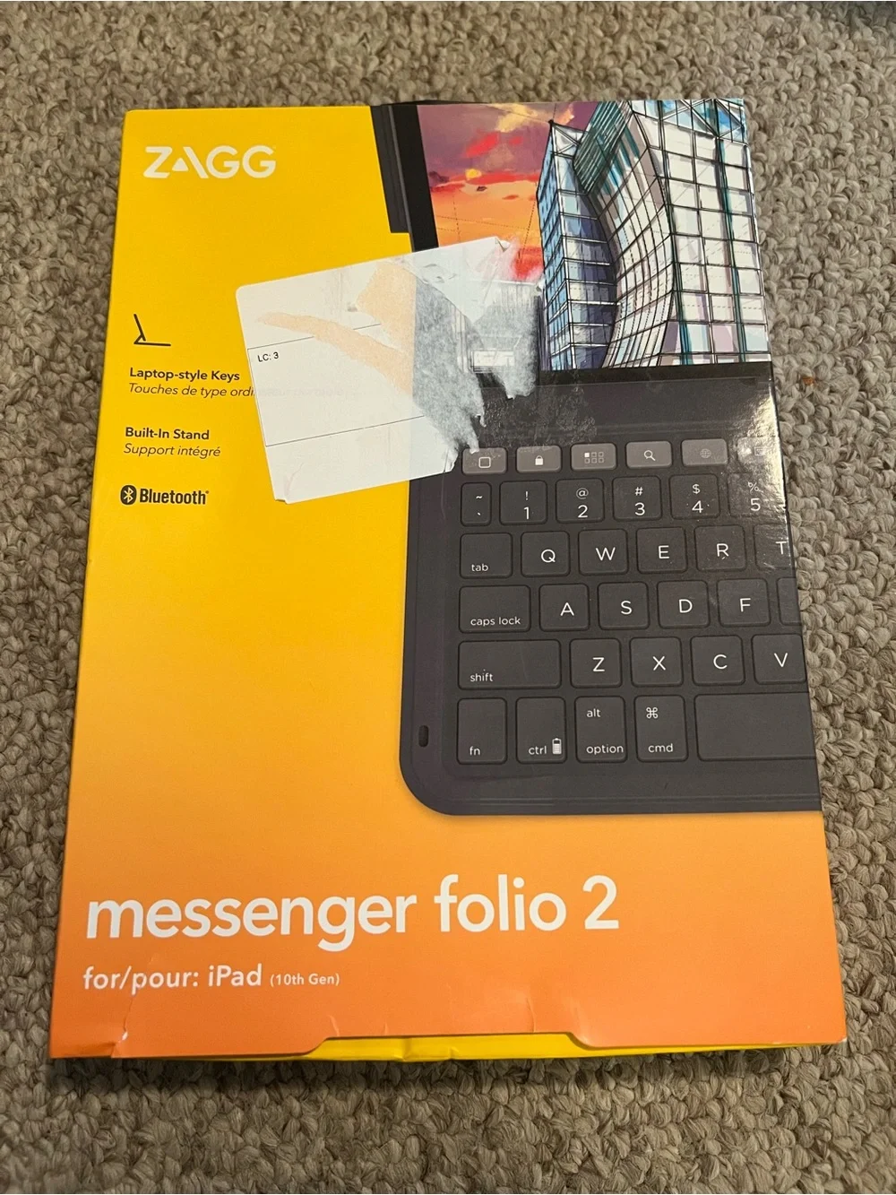 Messenger Folio 2 Bluetooth Keyboard Case for iPad 10th Generation- Black